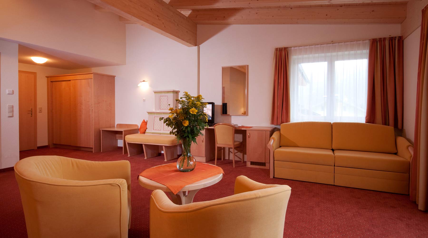 Hotelzimmer | Hotel Stern**** Elbigenalp